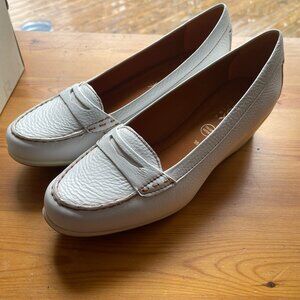 Geox Respira White Leather Wedge Loafers EU38/US7.5-8 w/ box